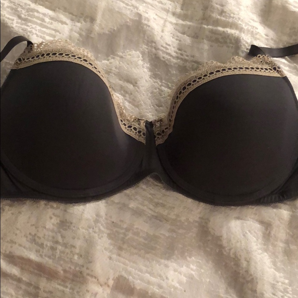 Calvin Klein “fashion” Bras - Picture 5 of 5